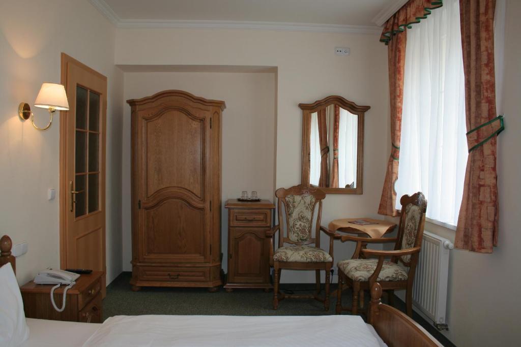 Standard Single Room